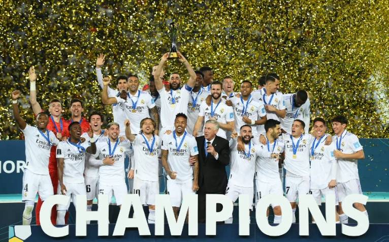 竞彩湃｜热刺主场迎来小蜜蜂，强势维拉能否阻击阿森纳？（竞彩湃｜热刺坐镇主场迎战小蜜蜂，强势维拉能否拦住枪手？）