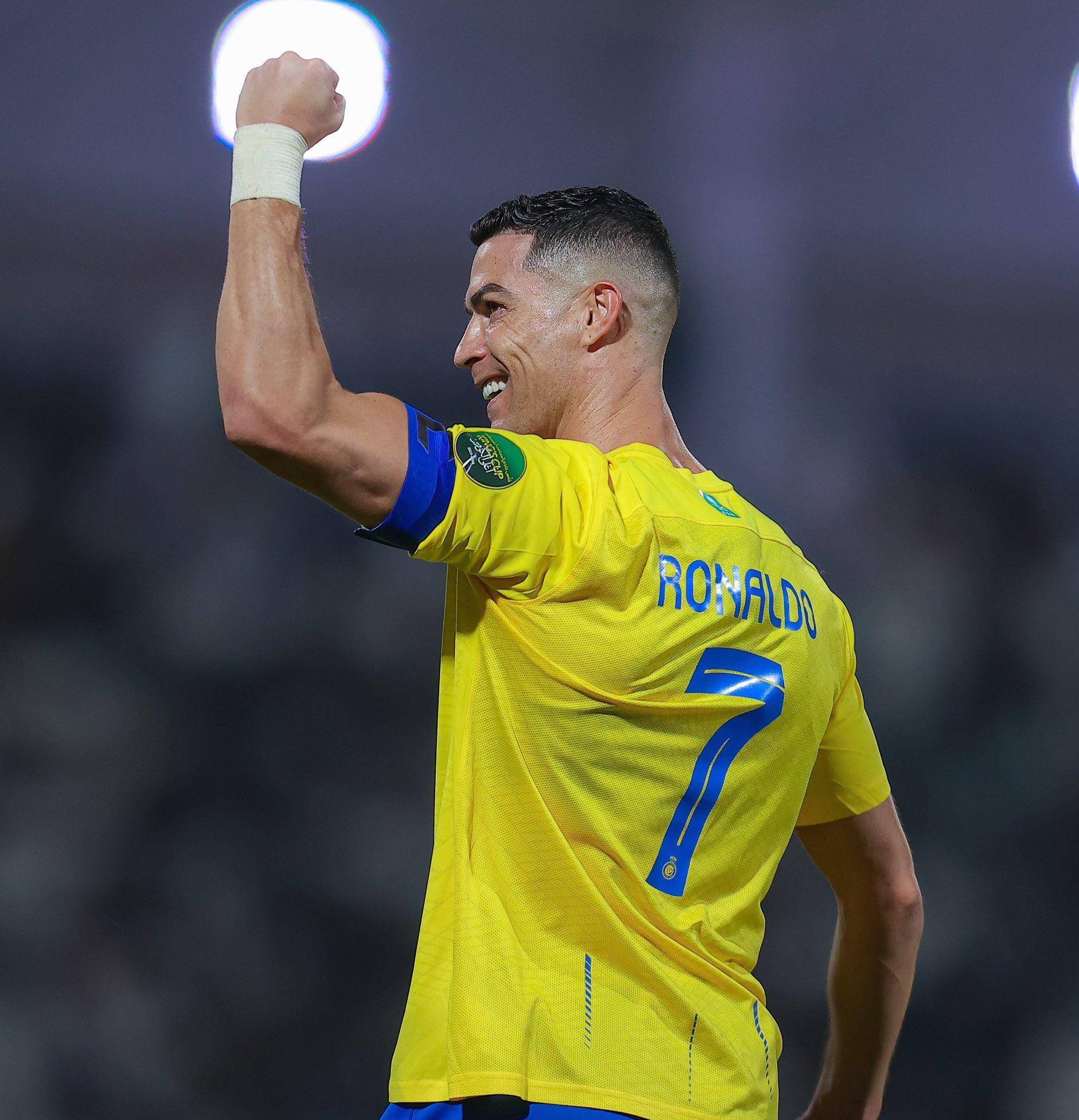 记者：施洛特贝克随队参加德国队训练，基米希继续缺席（记者：施洛特贝克已随德国队合练，基米希仍缺席）