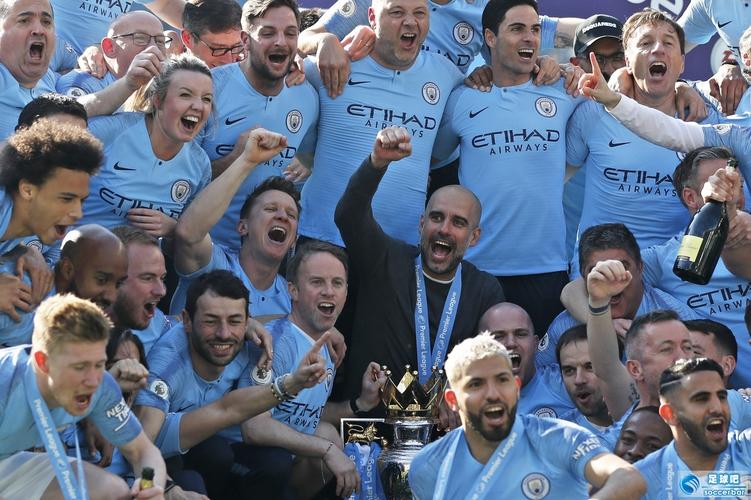 中国篮球笑话！CBA临开赛三天仍没转播商 难道只有现场观众看（CBA开赛前三天仍无转播商，难道只能现场看？）