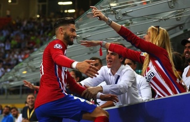 喜讯！新斯卢茨基已跟蓉城正式签约，德转官宣确认他下赛季会带队