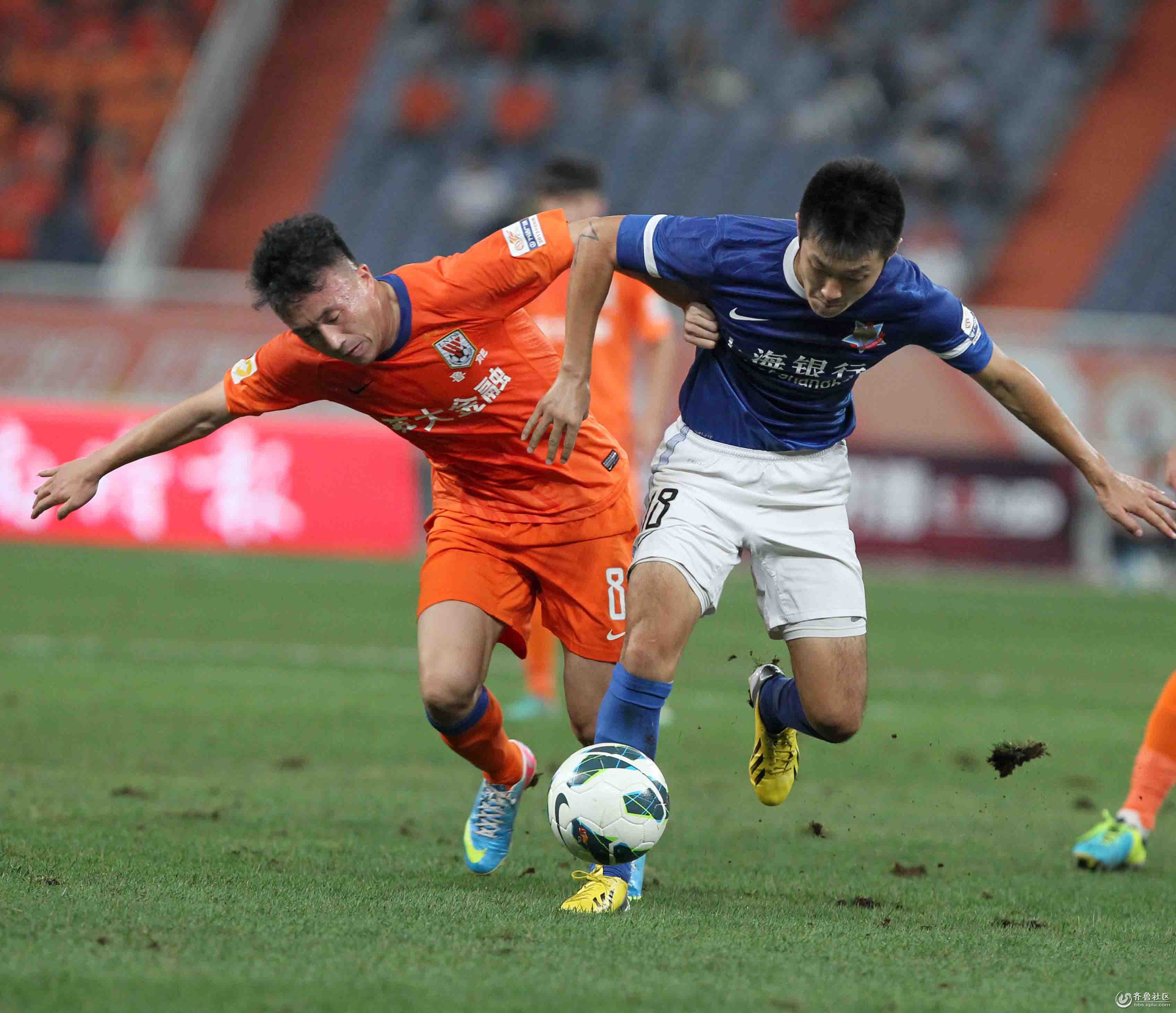 一周内两战同一对手！AC米兰先赢后输出局，防守进攻问题暴露！（一周两战同敌！AC米兰先胜后出局，攻防短板尽显）