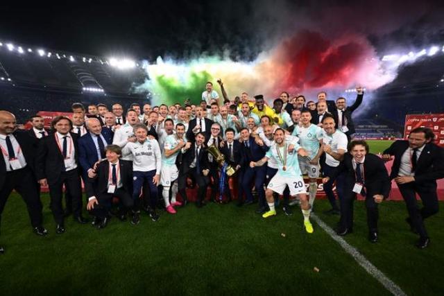 费兰：不是每天都能上演帽子戏法，我要让教练“头疼”（费兰：帽子戏法不是常态，我要让主帅为排兵布阵犯难）