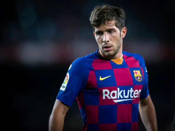 备战秋冬高尔夫：你的保暖防风战袍准备好了吗？（秋冬高尔夫来袭：你的保暖防风装备到位了吗？）